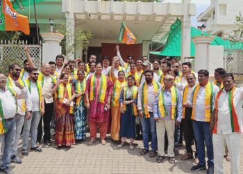 पश्चिम बंगालमध्ये भाजपाचा ‘ऐतिहासिक’ विजय; डॉ.हिना गावित यांच्या नेतृत्वात जल्लोष