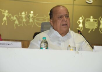 शेतकरी व नागरिकांना इंधनाची कमतरता भासू देऊ नका