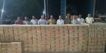 शहादा पोलिसांची धडक कारवाई; ९० लाखांचा विदेशी मद्यसाठा व कंटेनर जप्त, दोघांना अटक