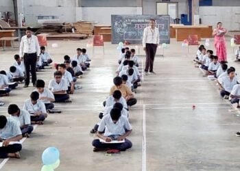 सैनिकी विद्यालयात राज्यस्तरीय बालचित्रकला स्पर्धेला उत्स्फूर्त प्रतिसाद