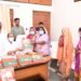 माजी मंत्री आ. डॉ. विजयकुमार गावित यांना राखी बांधत लाडक्या बहिणींनी दीर्घायुष्य चिंतले
