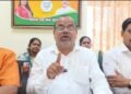 जलतरण तलावाची वाढीव फी कमी करण्याची सर्वसाधारण सभेत मागणी; हिरालाल चौधरी यांचे निवेदन