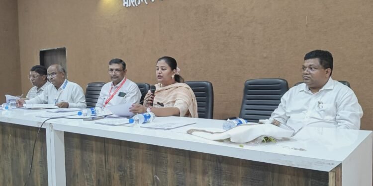 दर्जेदार रुग्ण सेवेसाठी सर्वच शासकीय रुग्णालयातील सुविधांचा अभाव दूर करणार : डॉ. हिना गावित